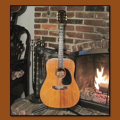 Vintage Gibson J40 Dreadnaught Guitar
